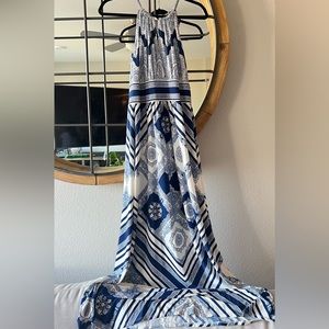 London Times Women Maxi Dress blue/white Geometric Floral Size 10 NOT WORN